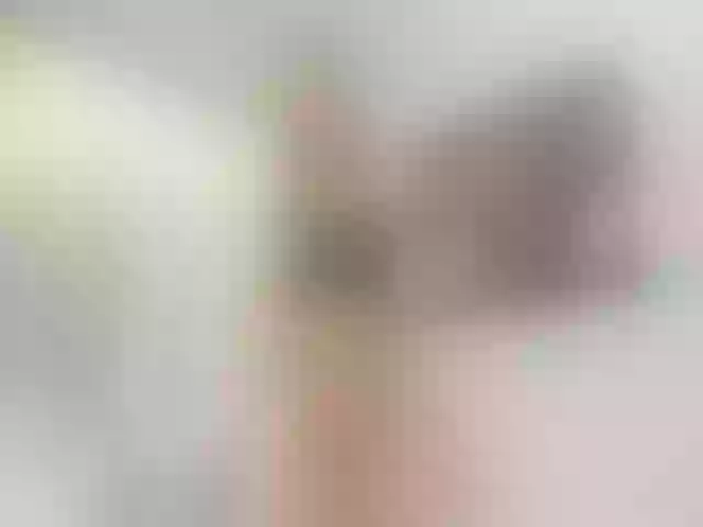 Live sex webcam photo for BelleM #259186207