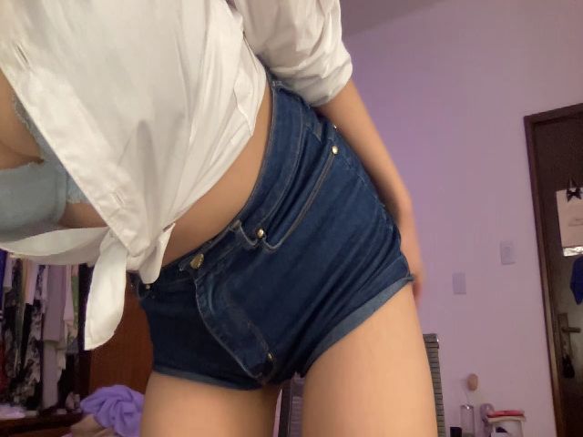 Live sex webcam photo for GueishaLulu #257208947