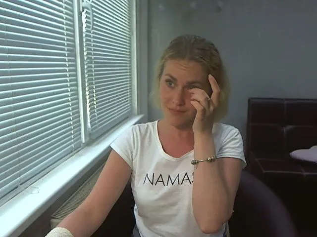 Live sex webcam photo for AnnnaLia #252847413