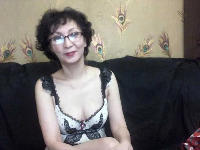 Live sex webcam photo for Elia-Asia #241180351