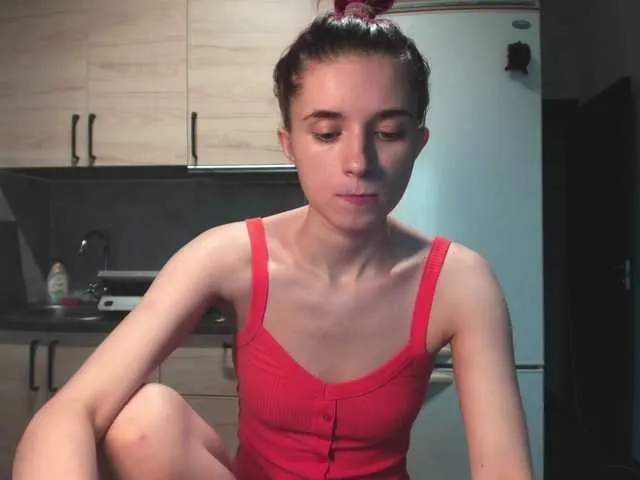 Live sex webcam photo for CherryBunny #260116699