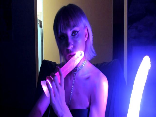 Live sex webcam photo for Freaky_babes #252934131