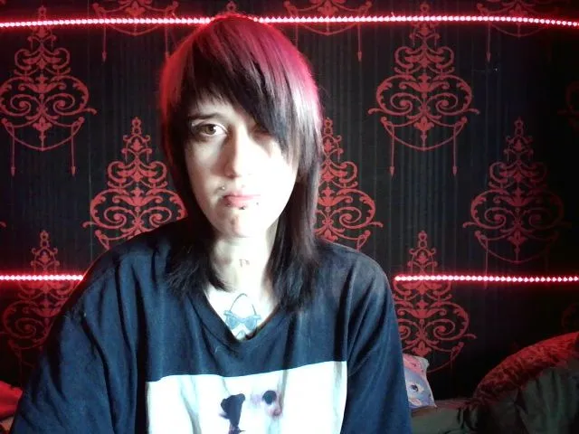 Live sex webcam photo for Lexa_Heda #252440642