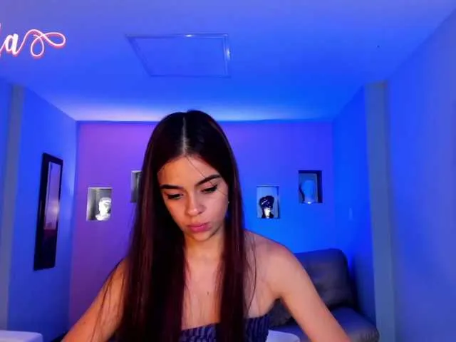 Live sex webcam photo for LilaDior #245056822