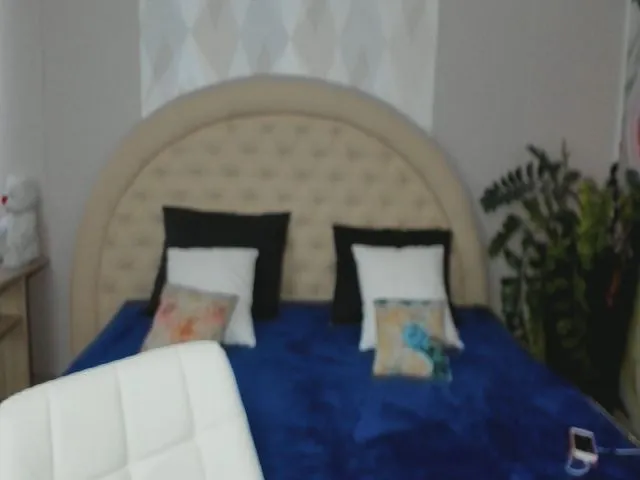 Live sex webcam photo for Tery_Hether #261181955