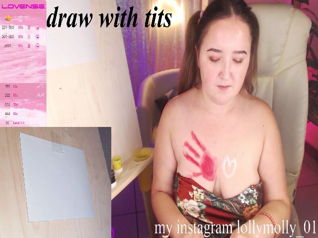 Live sex webcam photo for MollyLoo #255959418