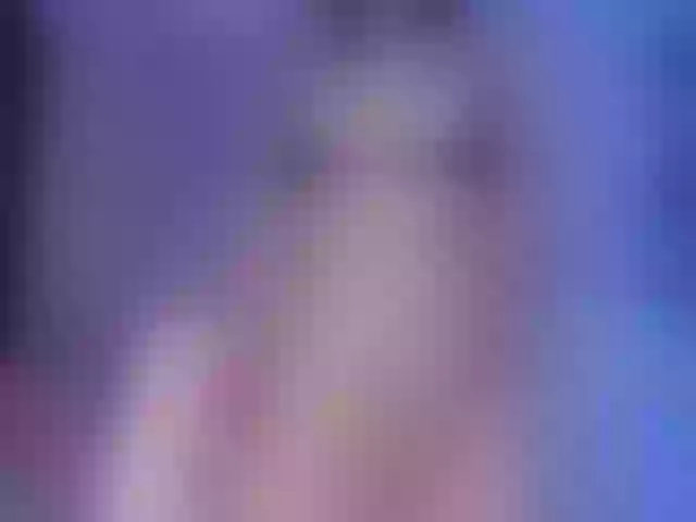 Live sex webcam photo for C_a_t_a_ #256317743
