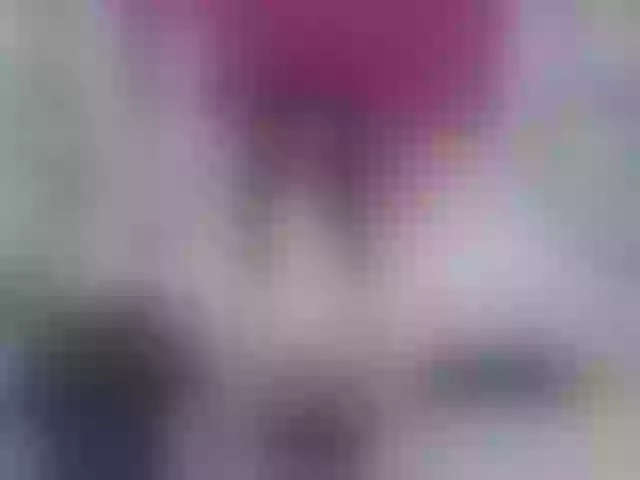 Live sex webcam photo for Pink_queenn #255553271