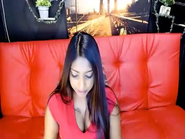 Live sex webcam photo for Indianfetishx #255879637