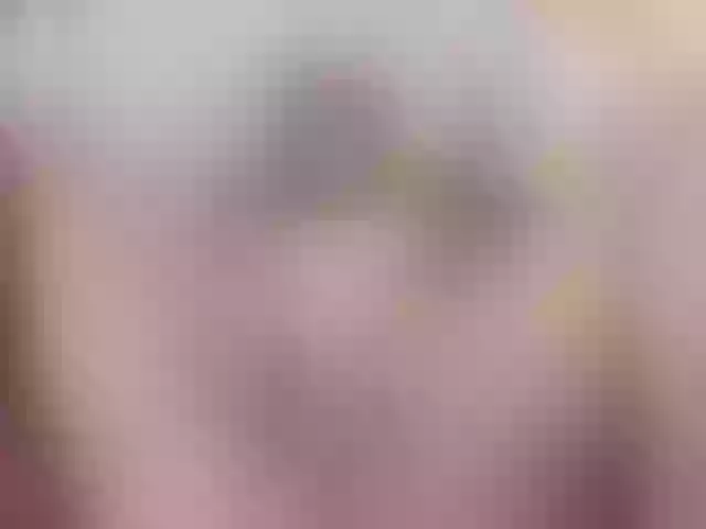 Live sex webcam photo for lilyhung50 #241286221