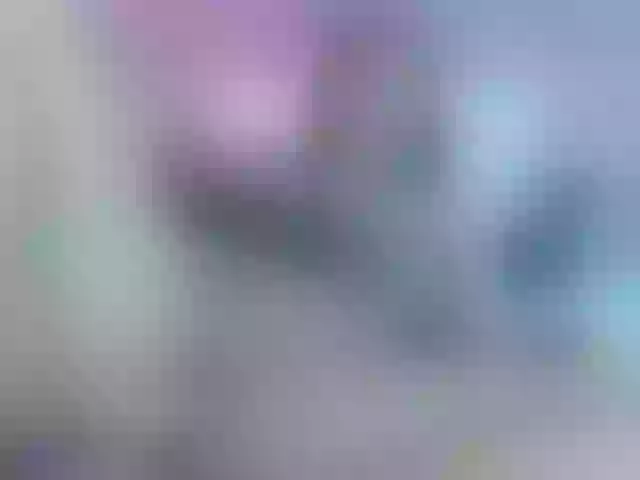 Live sex webcam photo for lizzarobert #258782900
