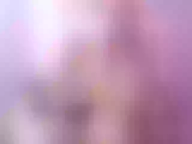 Live sex webcam photo for Sophie_pink18 #255360714