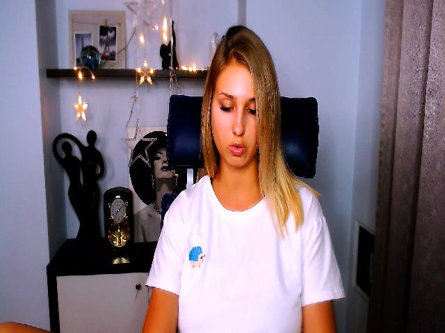 Live sex webcam photo for Vital__Force #261285786