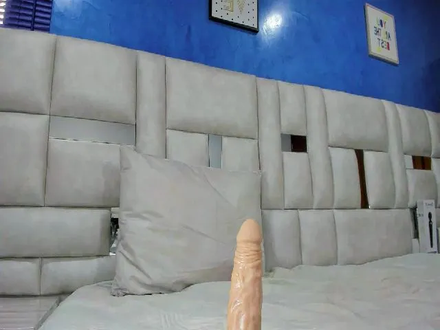 Live sex webcam photo for Msssofia_ #254523086
