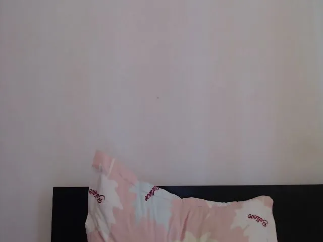 Live sex webcam photo for evellines91 #265513064
