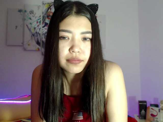 Live sex webcam photo for Divaleena #245474493