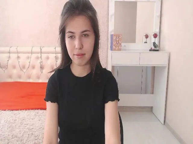 Live sex webcam photo for YourrAngell #256767938