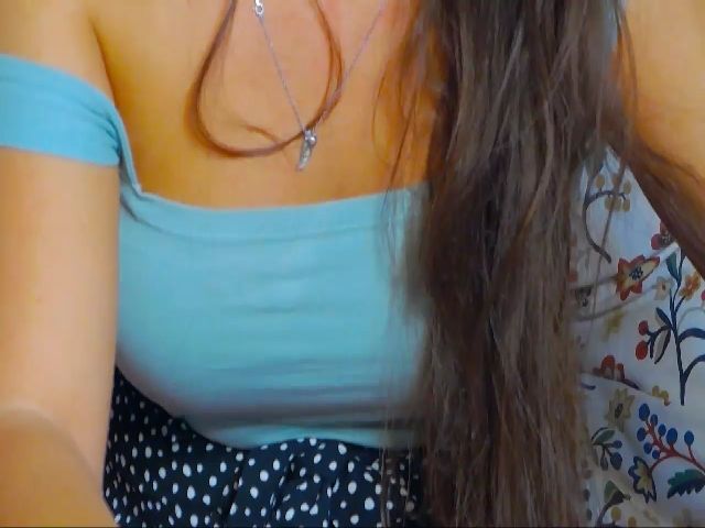 Live sex webcam photo for SugarSmile_ #259678427