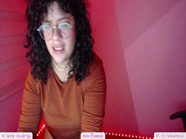 Live sex webcam photo for Isabela_1 #257327563