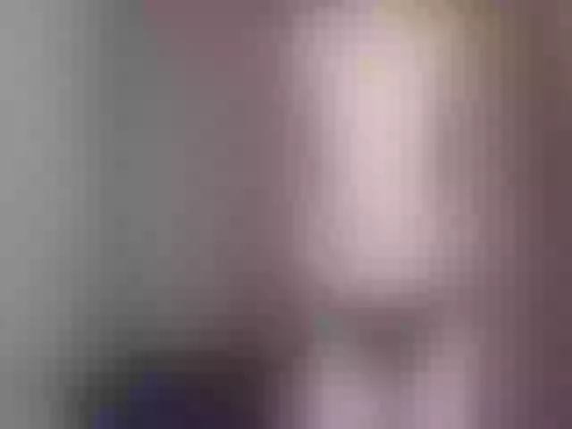 Live sex webcam photo for HotSwJenna #261086151