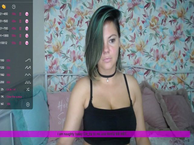 Live sex webcam photo for AliCooper_ #265039909