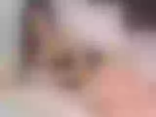 Live sex webcam photo for SarahSahara2 #240870874