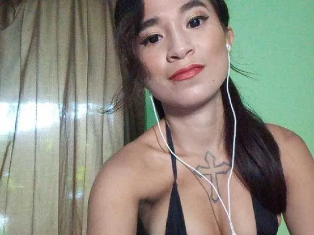 Live sex webcam photo for laravictoria #241209614