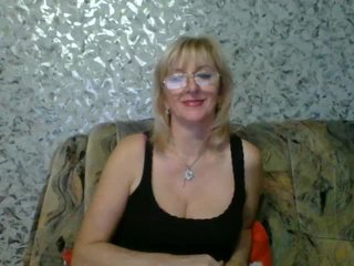 Live sex webcam photo for RoseQMagic #240843172