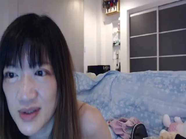 Live sex webcam photo for SilViAjpn #254130231