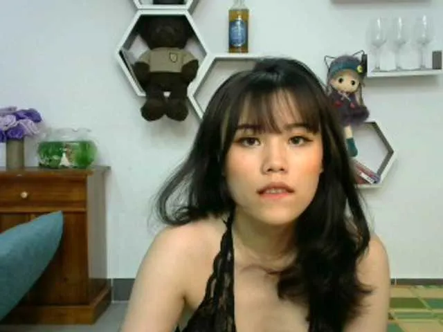 Live sex webcam photo for HahaNami #242108505