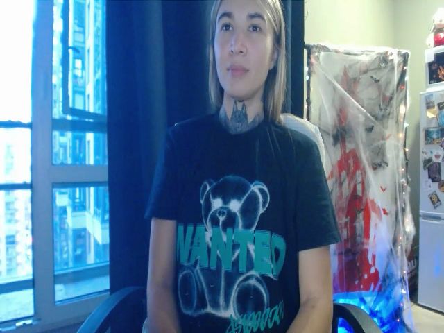 Live sex webcam photo for Angie_Wild #256025456