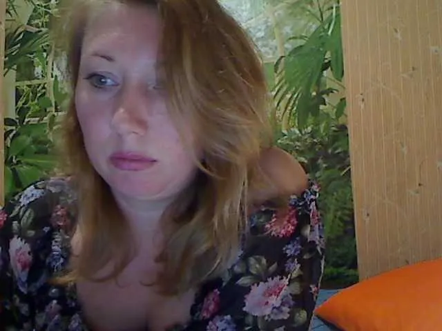 Live sex webcam photo for Naturalginger #241426626