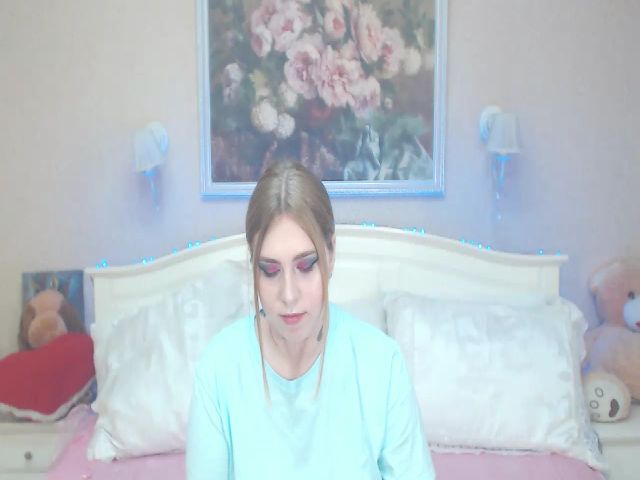 Live sex webcam photo for AmaliaDiva #258881896