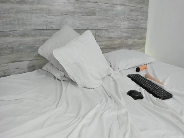 Live sex webcam photo for Kimmy_banks #259806978