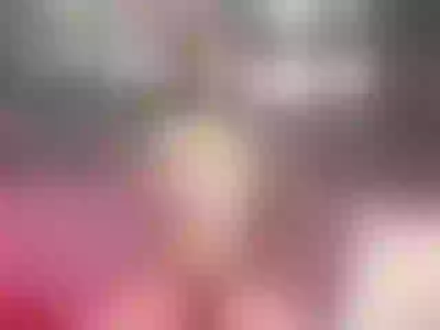 Live sex webcam photo for Alessiio #252715312
