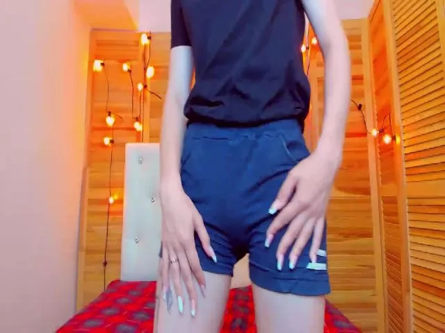 Live sex webcam photo for MarliTes #252354631