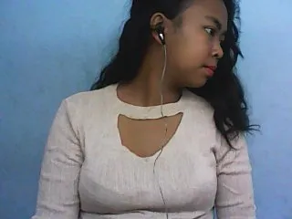 Live sex webcam photo for boobsmilky #240600010