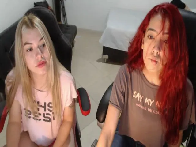 Live sex webcam photo for Thaunhty #255538341