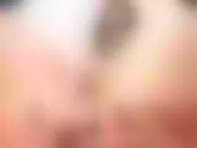 Live sex webcam photo for Carolineback #264072604