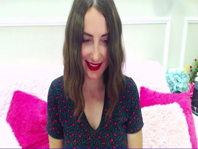 Live sex webcam photo for FeralBerry78 #253742467