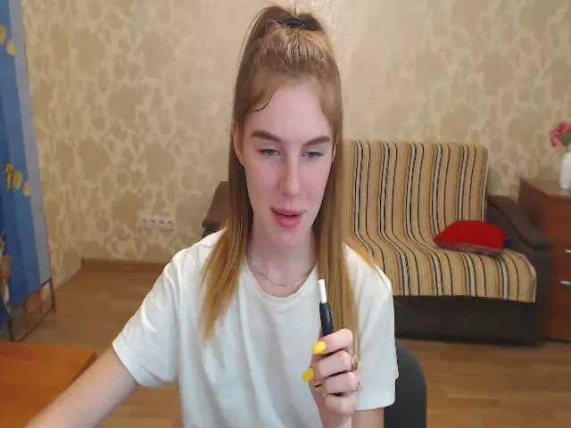 Live sex webcam photo for Vesnyshka #263285343