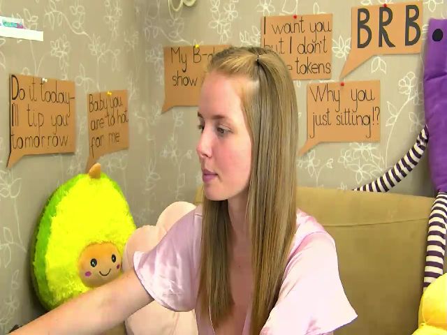 Live sex webcam photo for CaNaDaDi #265528504