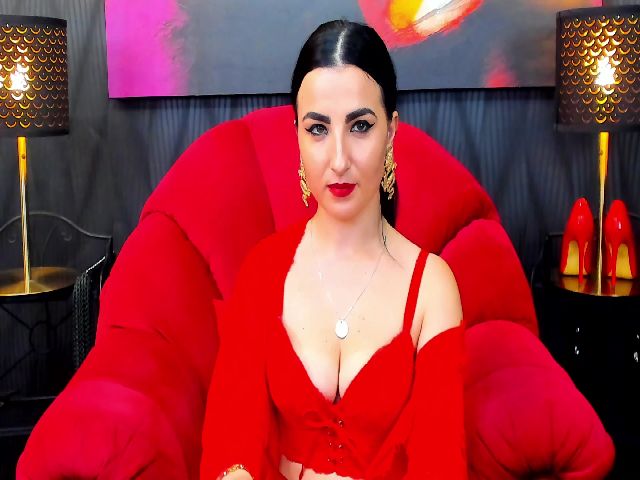 Live sex webcam photo for VivianArwen #256020471