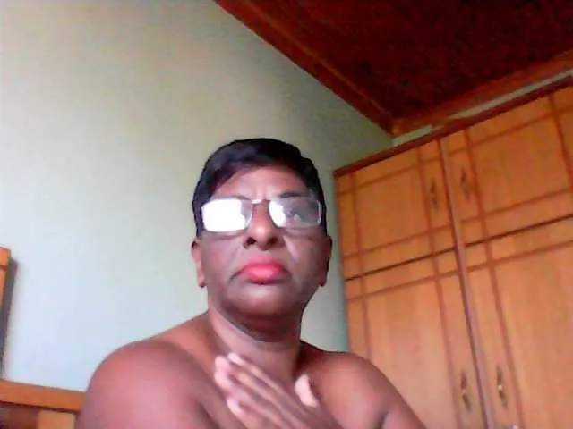 Live sex webcam photo for asianleanne #241174064