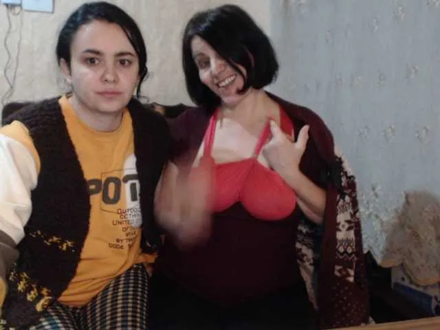 Live sex webcam photo for Katernia48 #241248672