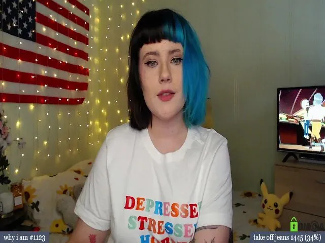Live sex webcam photo for RoomOfGhosts #260462441