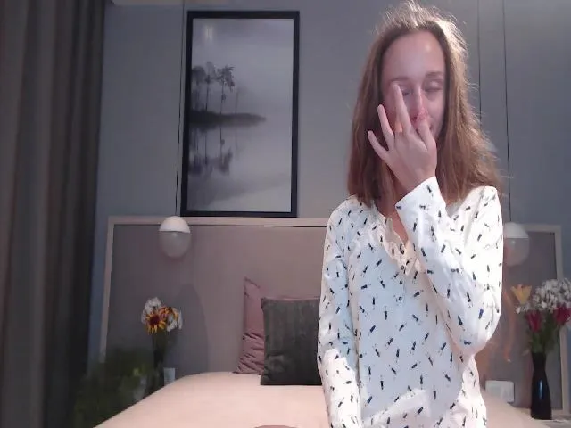 Live sex webcam photo for Innocent_Miss #255161271