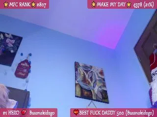 Live sex webcam photo for RedHOTPinay01 #251853109