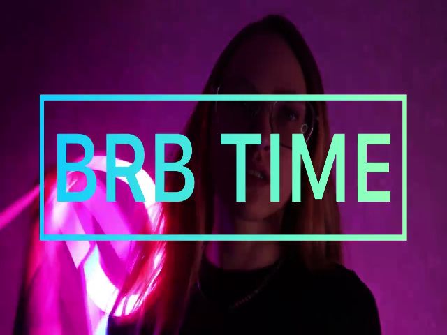 Live sex webcam photo for LisaMellow #263242096