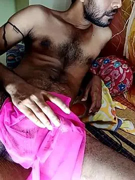 Live sex webcam photo for Spicyhunter@xh #244426600